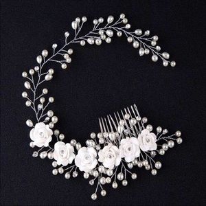 Floral Wedding bride headpiece crystal and pearl🤍